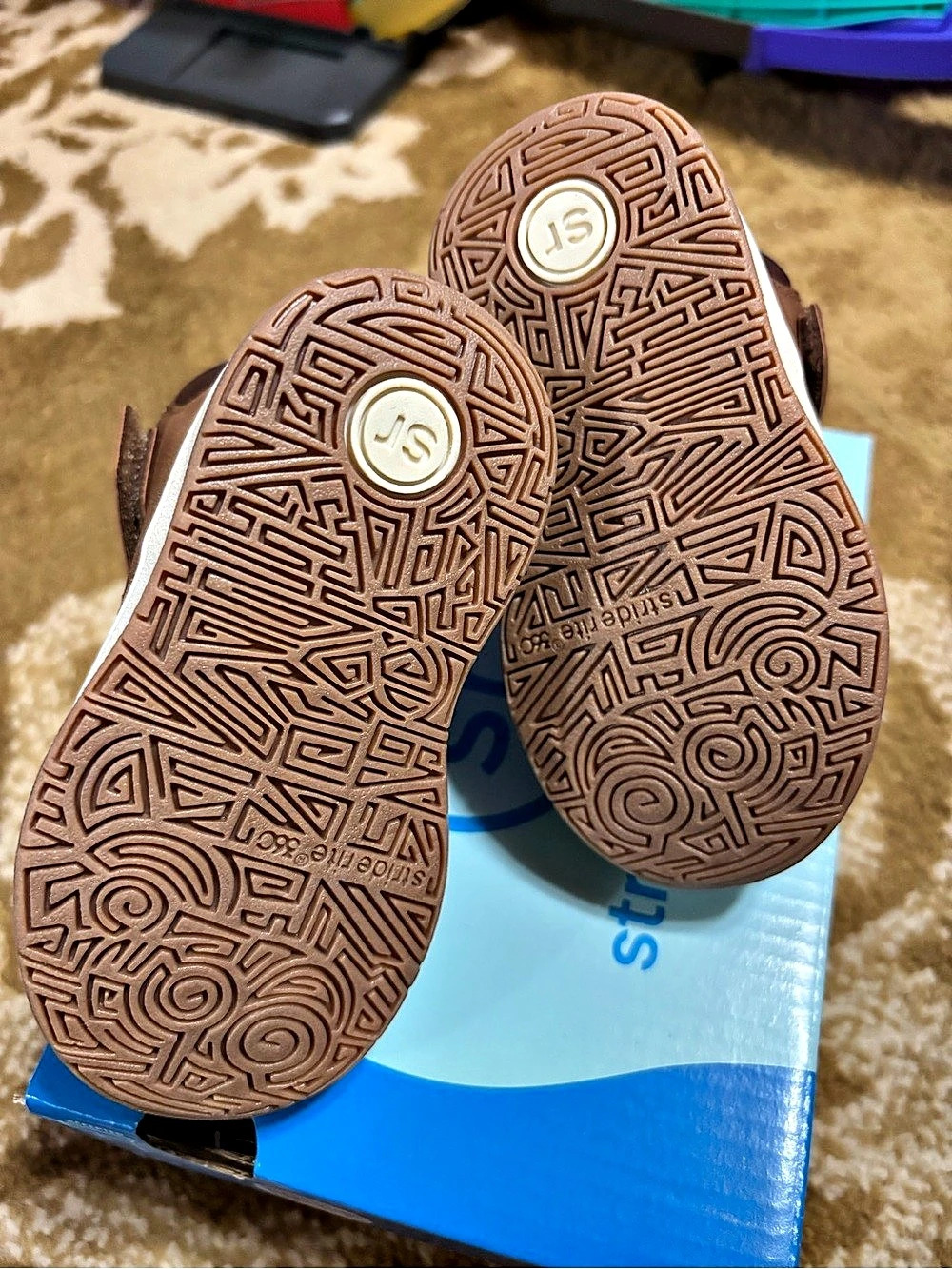 Stride Rite Brontë Boot - Picture 4 of 5